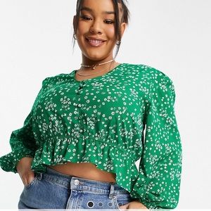 Long sleeve tea blouse green size 14
